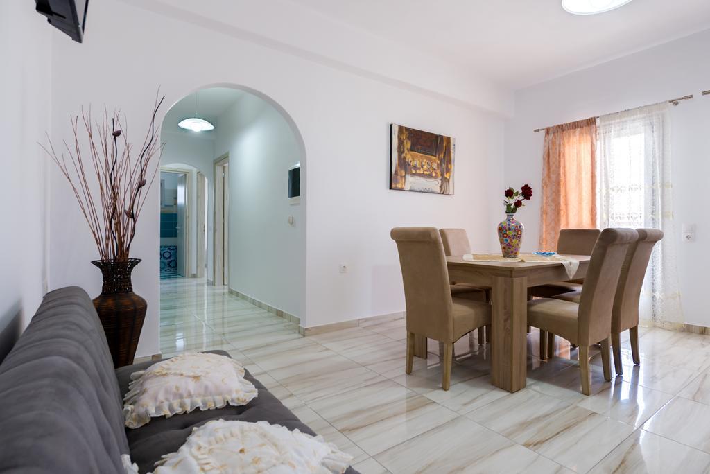 Sun View Villas Pyrgos Kallistis Exterior photo