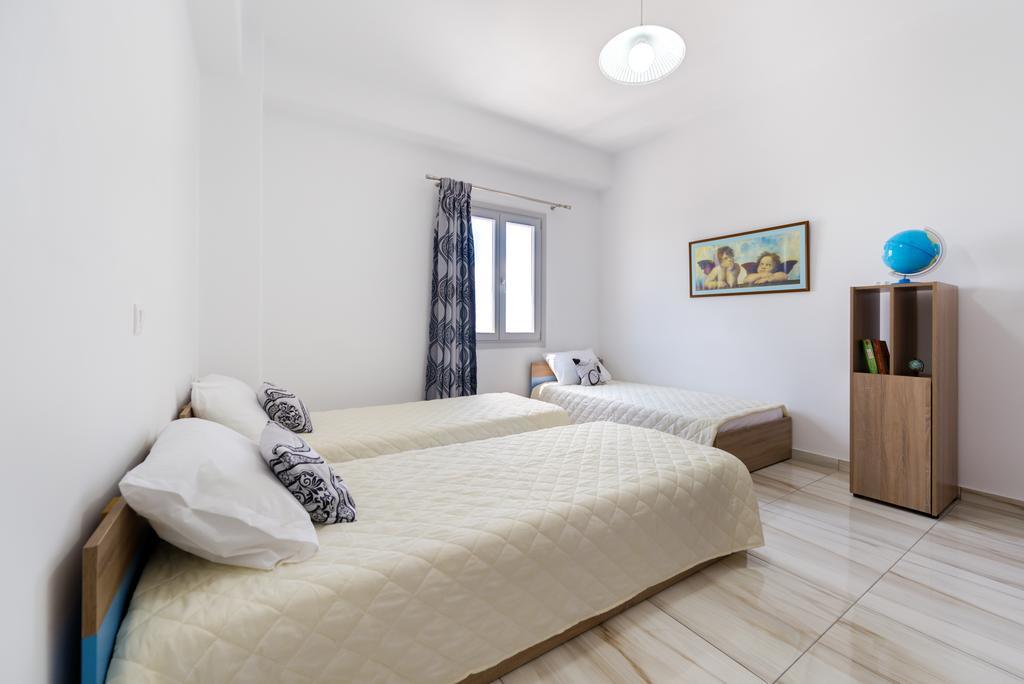 Sun View Villas Pyrgos Kallistis Exterior photo